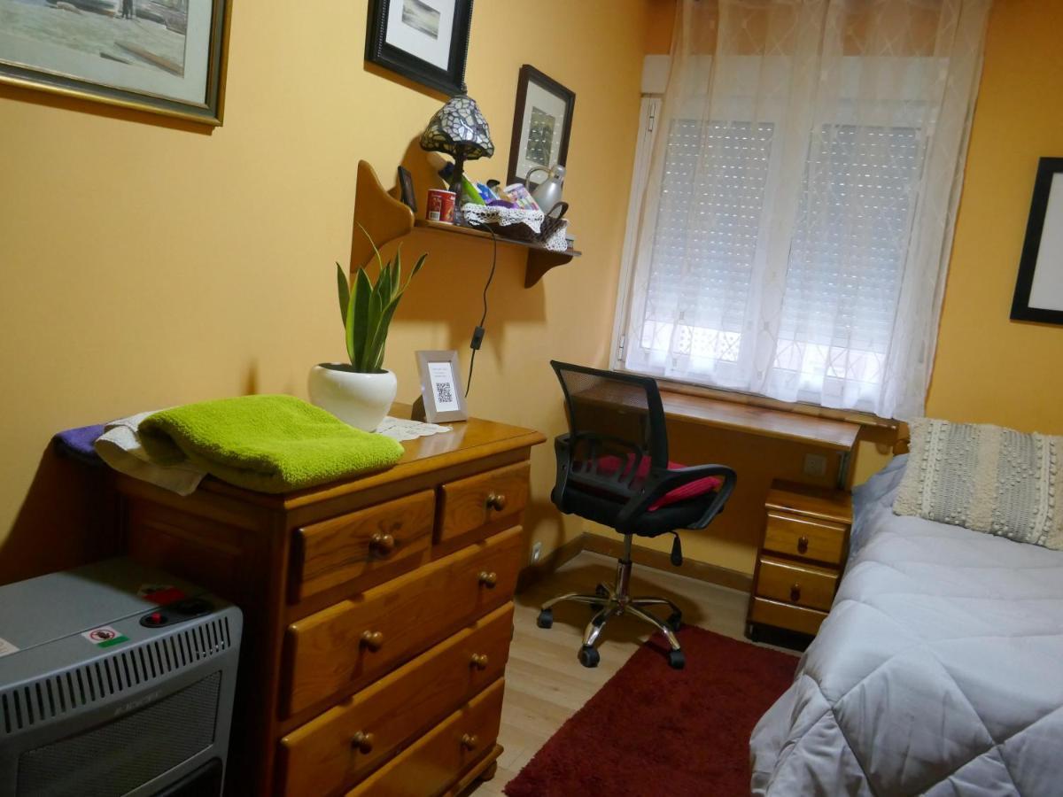Habitacion individual en Avilés Esterno foto